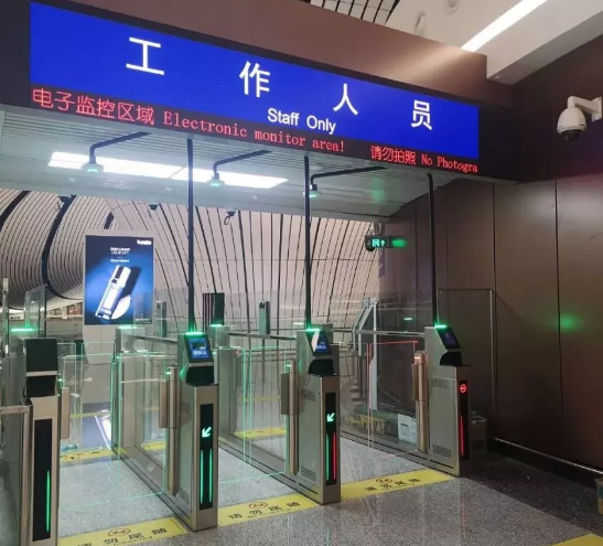 大兴机场首迎国际航班，乐竞(中国)lejing·官方网页版,产品C位亮相